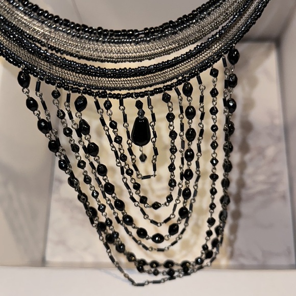 Extremely Vintage Beaded Black and Silver Beaded Necklace Adjustable 1920’s vibe - Picture 5 of 7